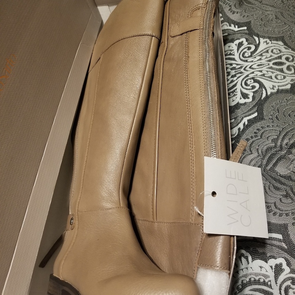 Size 5 and a 1/2 wide calf Frank Sarto boots